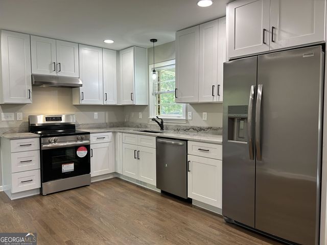 720 Jewel Place, Lilburn, GA 30047