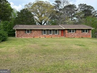 720 Jewel Place, Lilburn, GA 30047