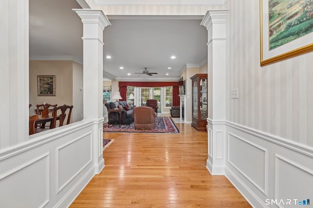 155 Country Club Drive 155, Oxford, CT 06478