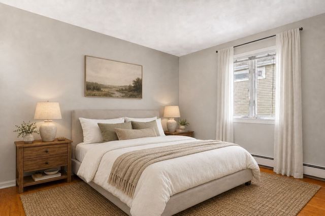706 Sea St, Quincy, MA 02169