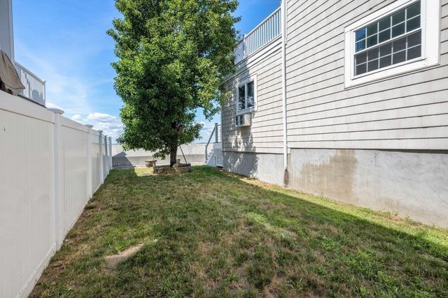 706 Sea St, Quincy, MA 02169