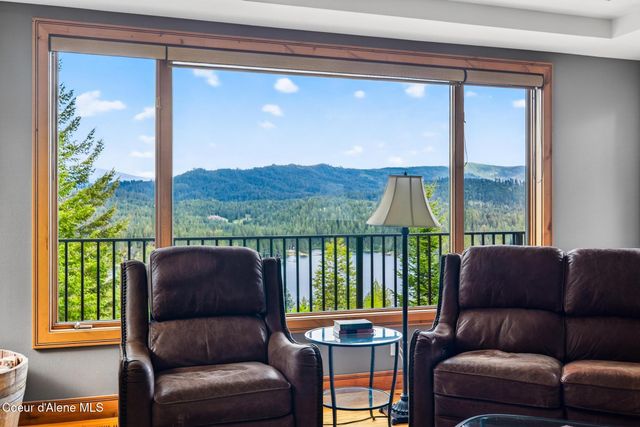 37371 E HAYDEN LAKE RD, Hayden, ID 83835