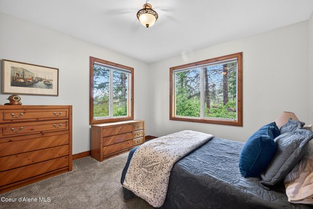 37371 E HAYDEN LAKE RD, Hayden, ID 83835