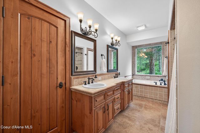37371 E HAYDEN LAKE RD, Hayden, ID 83835