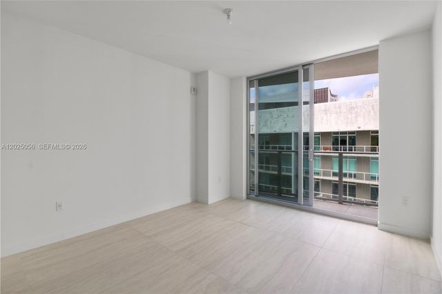 77 SE 5th St 4208, Miami, FL 33131