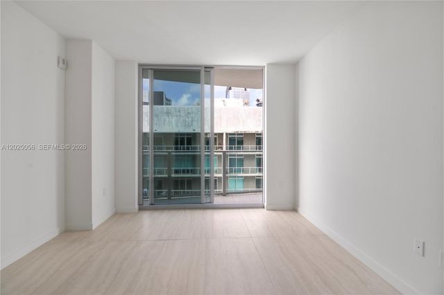 77 SE 5th St 4208, Miami, FL 33131