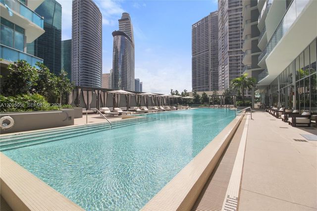 77 SE 5th St 4208, Miami, FL 33131