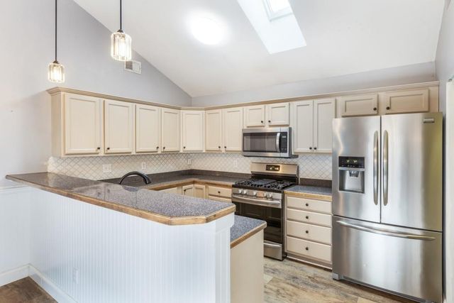 5052 Kathryn Glen Drive, Acworth, GA 30101