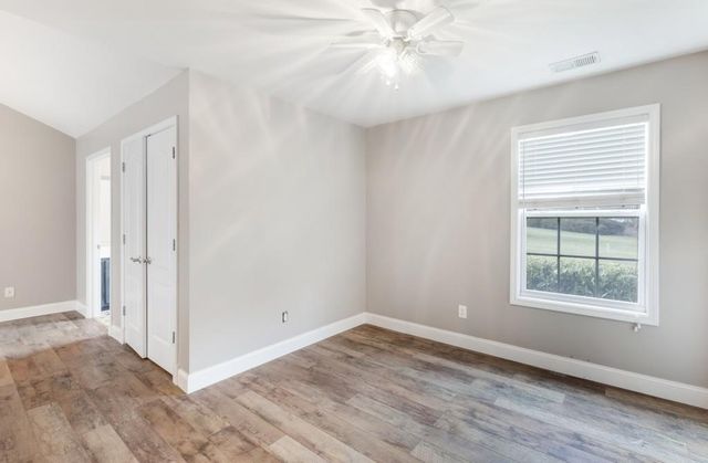 5052 Kathryn Glen Drive, Acworth, GA 30101