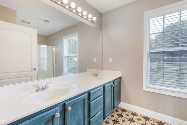 5052 Kathryn Glen Drive, Acworth, GA 30101