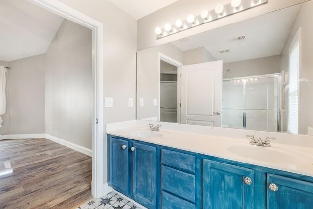 5052 Kathryn Glen Drive, Acworth, GA 30101