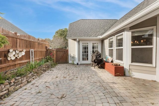 5052 Kathryn Glen Drive, Acworth, GA 30101
