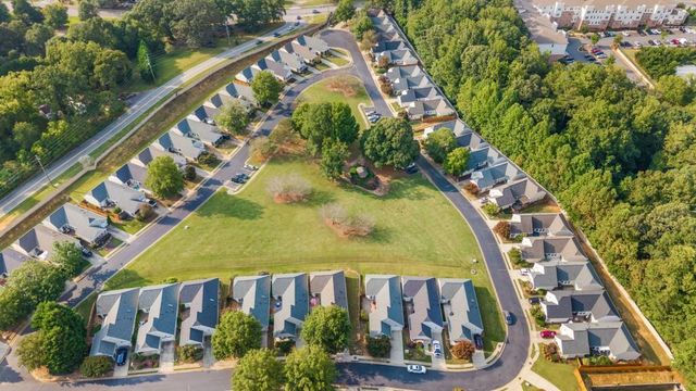 5052 Kathryn Glen Drive, Acworth, GA 30101