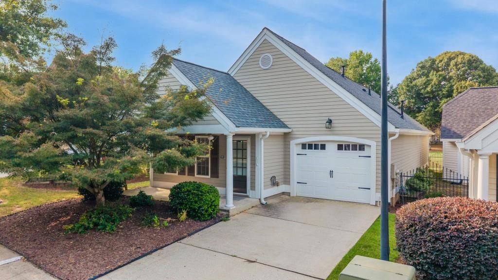 5052 Kathryn Glen Drive, Acworth, GA 30101