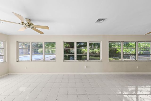 1720 SW 10th Street, Boca Raton, FL 33486