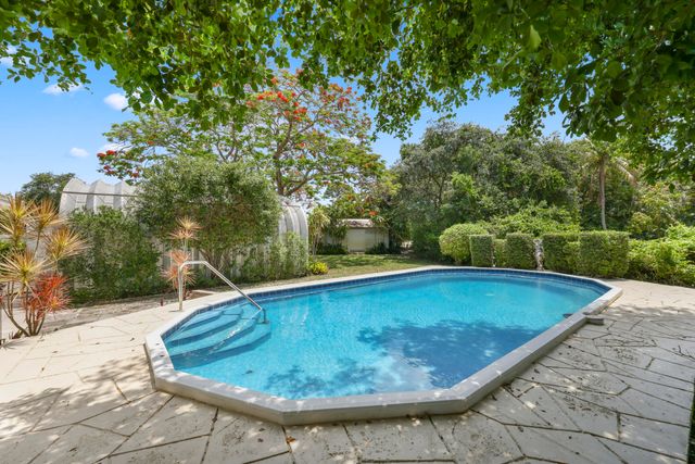 1720 SW 10th Street, Boca Raton, FL 33486