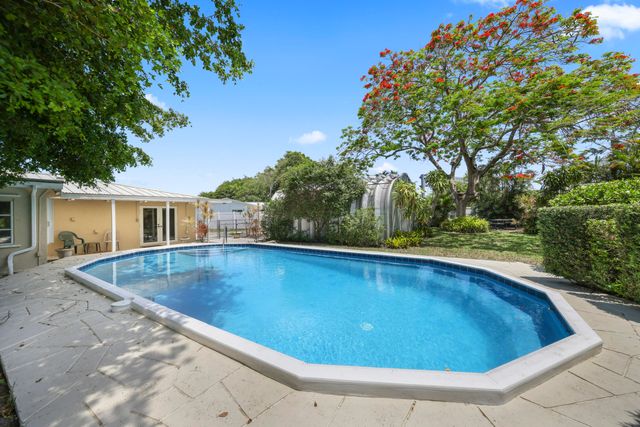 1720 SW 10th Street, Boca Raton, FL 33486