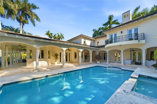 8400 SW 52nd Avenue, Miami, FL 33143