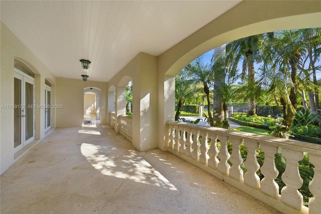8400 SW 52nd Avenue, Miami, FL 33143