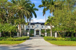 8400 SW 52nd Avenue, Miami, FL 33143