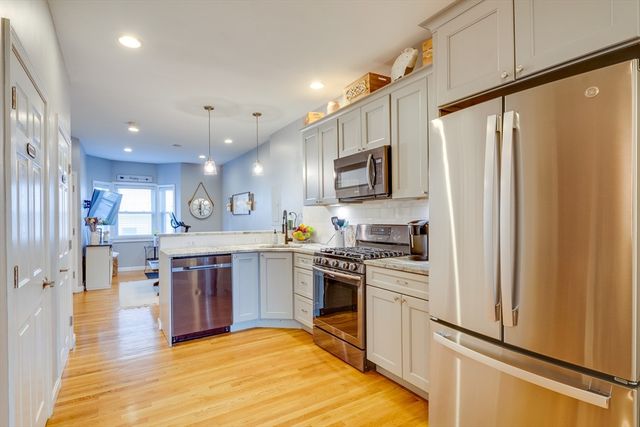 266 Bowen St 1, Boston, MA 02127