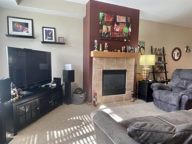 8252 Starr Grass Drive, Madison, WI 53719