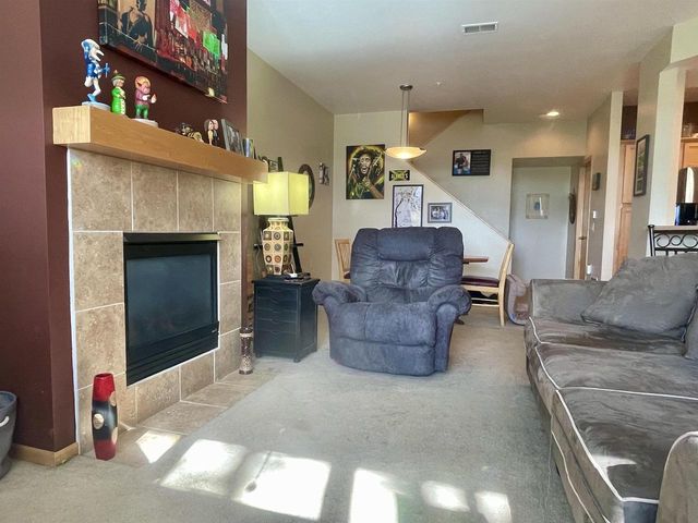 8252 Starr Grass Drive, Madison, WI 53719
