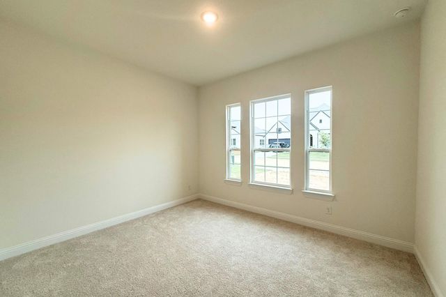 302 Alicia Court, Mansfield, TX 76063