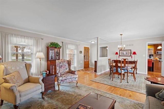 6601 Outlook Drive, Mission, KS 66202