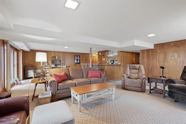 6601 Outlook Drive, Mission, KS 66202