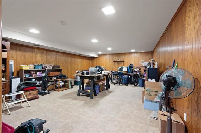 6601 Outlook Drive, Mission, KS 66202