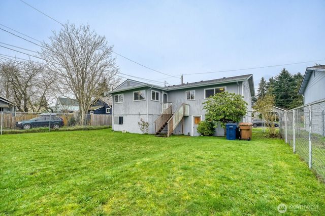 8414 S Thompson Avenue, Tacoma, WA 98444