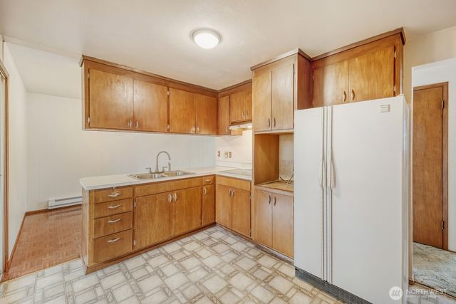 8414 S Thompson Avenue, Tacoma, WA 98444