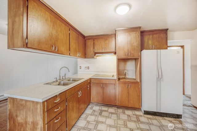 8414 S Thompson Avenue, Tacoma, WA 98444