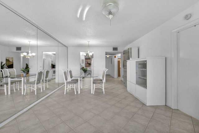 13001 SW 15th Court 404t, Pembroke Pines, FL 33027