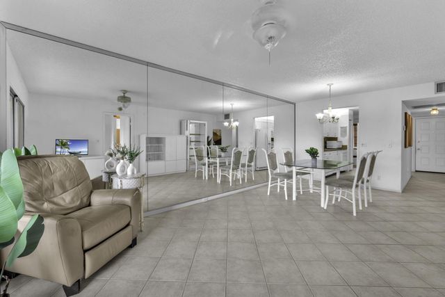 13001 SW 15th Court 404t, Pembroke Pines, FL 33027