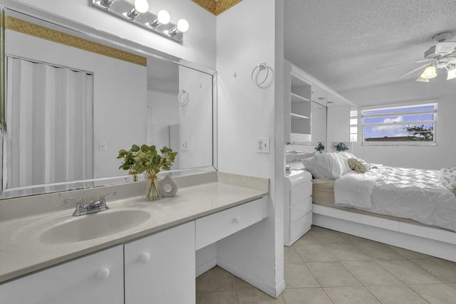 13001 SW 15th Court 404t, Pembroke Pines, FL 33027