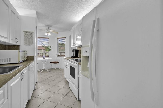 13001 SW 15th Court 404t, Pembroke Pines, FL 33027