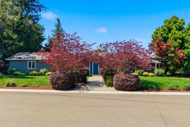 17311 Zena Avenue, Monte Sereno, CA 95030