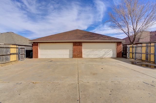 517 N Brentwood Avenue, Lubbock, TX 79416