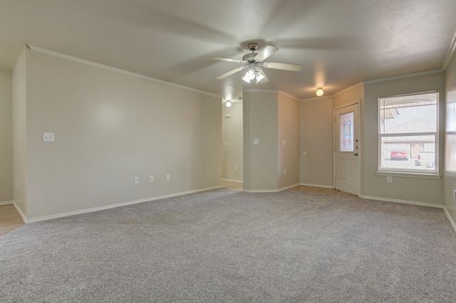 517 N Brentwood Avenue, Lubbock, TX 79416