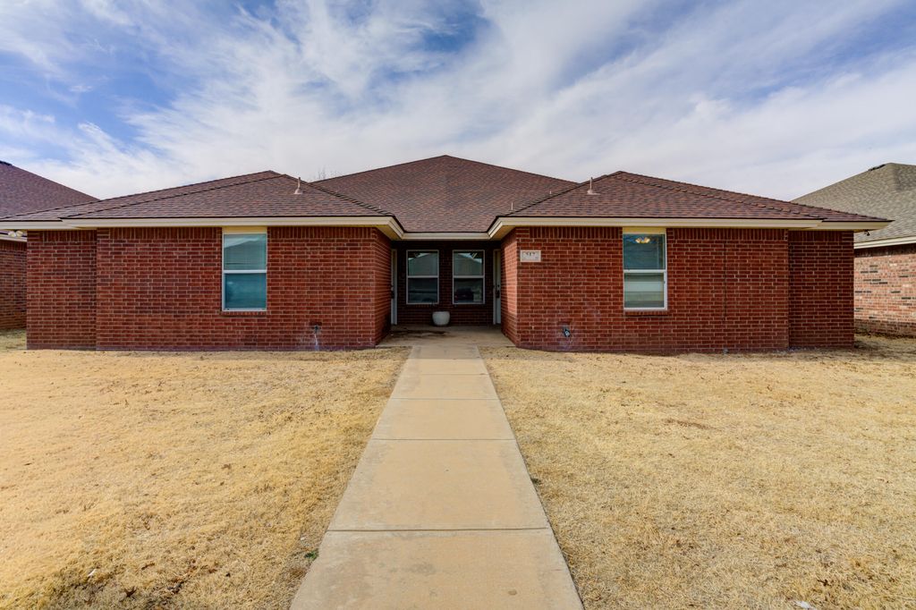 517 N Brentwood Avenue, Lubbock, TX 79416