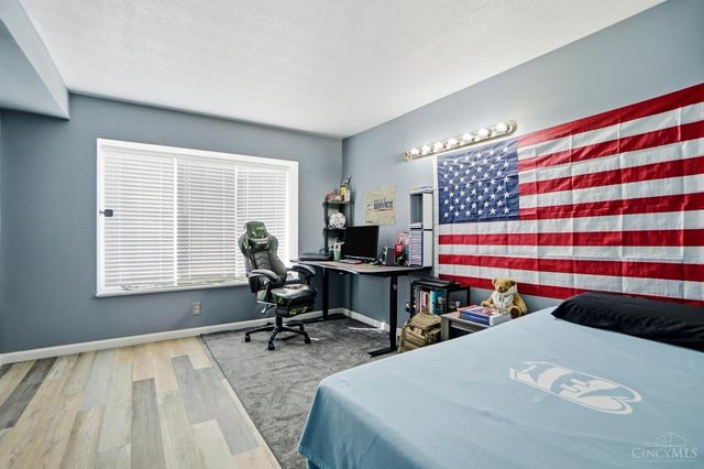 9800 Regatta Drive, Colerain Twp, OH 45252