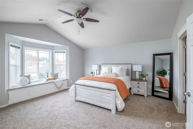 7115 33rd Avenue NE, Lacey, WA 98516