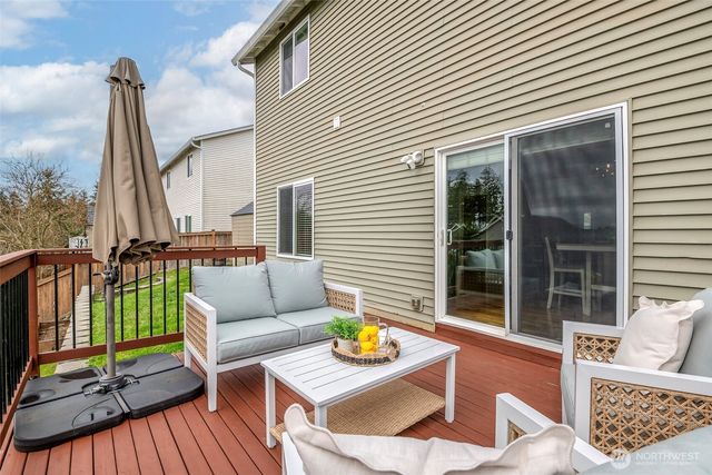 7115 33rd Avenue NE, Lacey, WA 98516