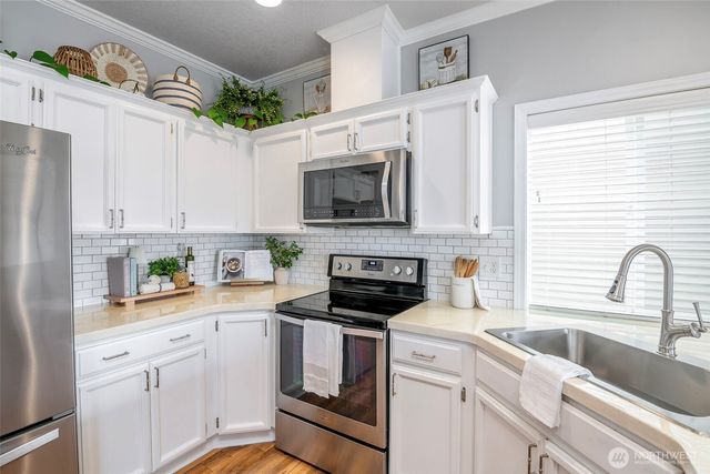 7115 33rd Avenue NE, Lacey, WA 98516