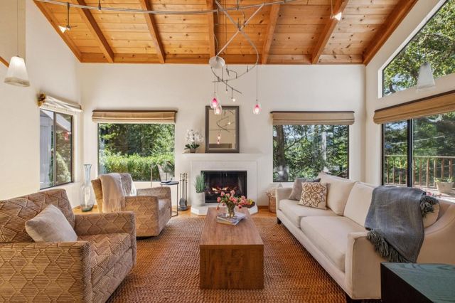 23584 Sky View Terrace, Los Gatos, CA 95033