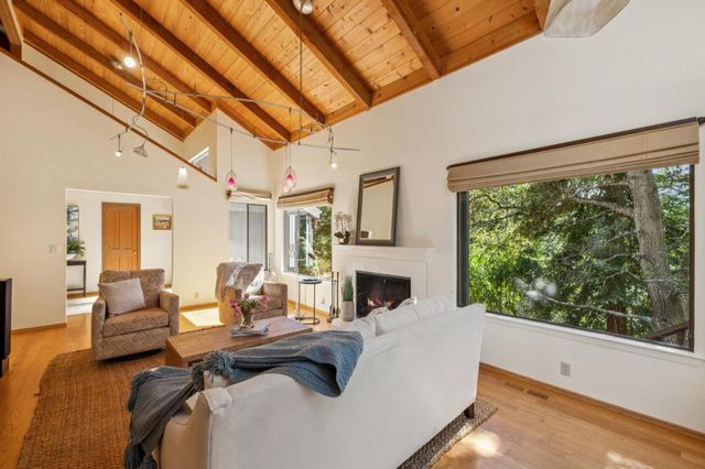 23584 Sky View Terrace, Los Gatos, CA 95033