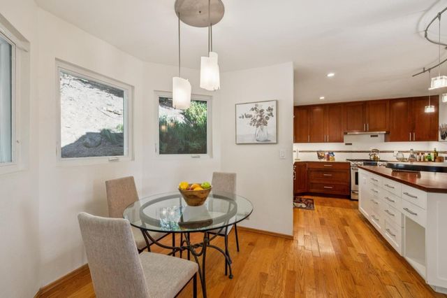 23584 Sky View Terrace, Los Gatos, CA 95033