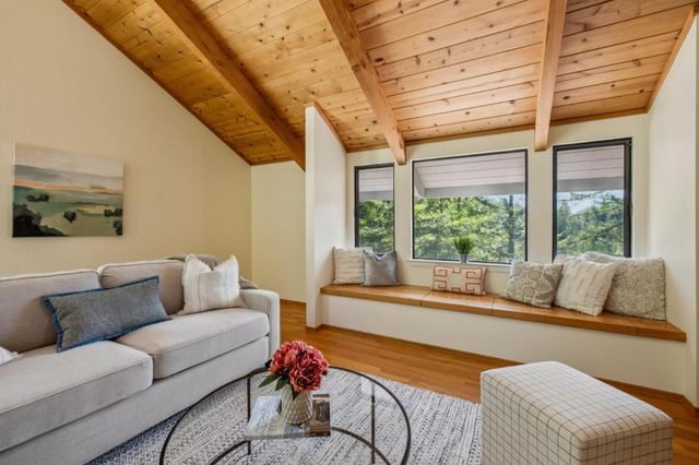 23584 Sky View Terrace, Los Gatos, CA 95033